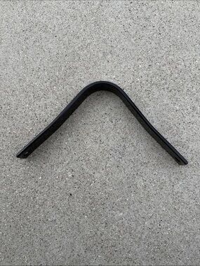 Wintec Bates Easy Change Gullet System Black, Medium Plate